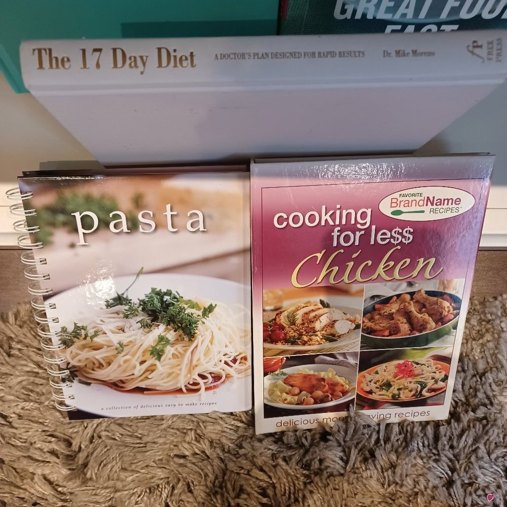 ⭐4for $12 BOOKS